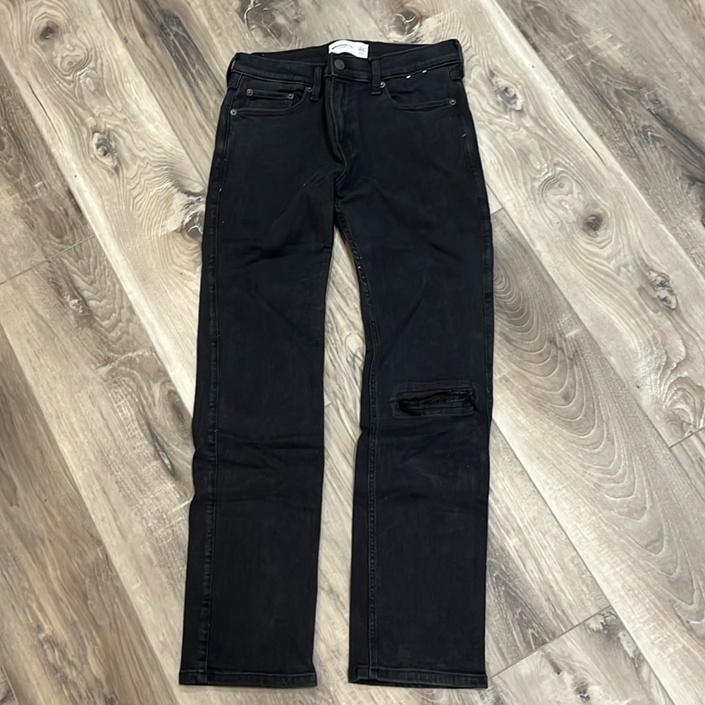 Abercrombie kids straight jeans size 13/14. New mint condition without tags.